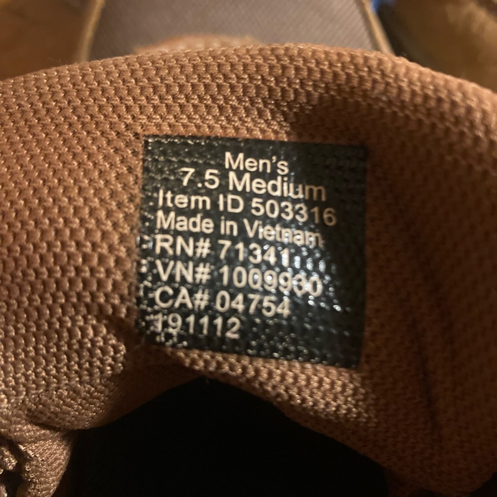 L.L. Bean Brown and Tan Hiking Boots with Blue Laces - Picture 6 of 9
